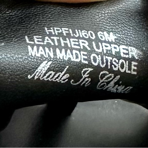 Donald Pliner Wedge Sandals 6M - Picture 4 of 7